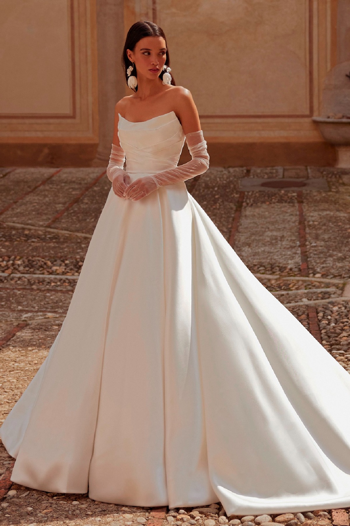 Dominiss Ideal